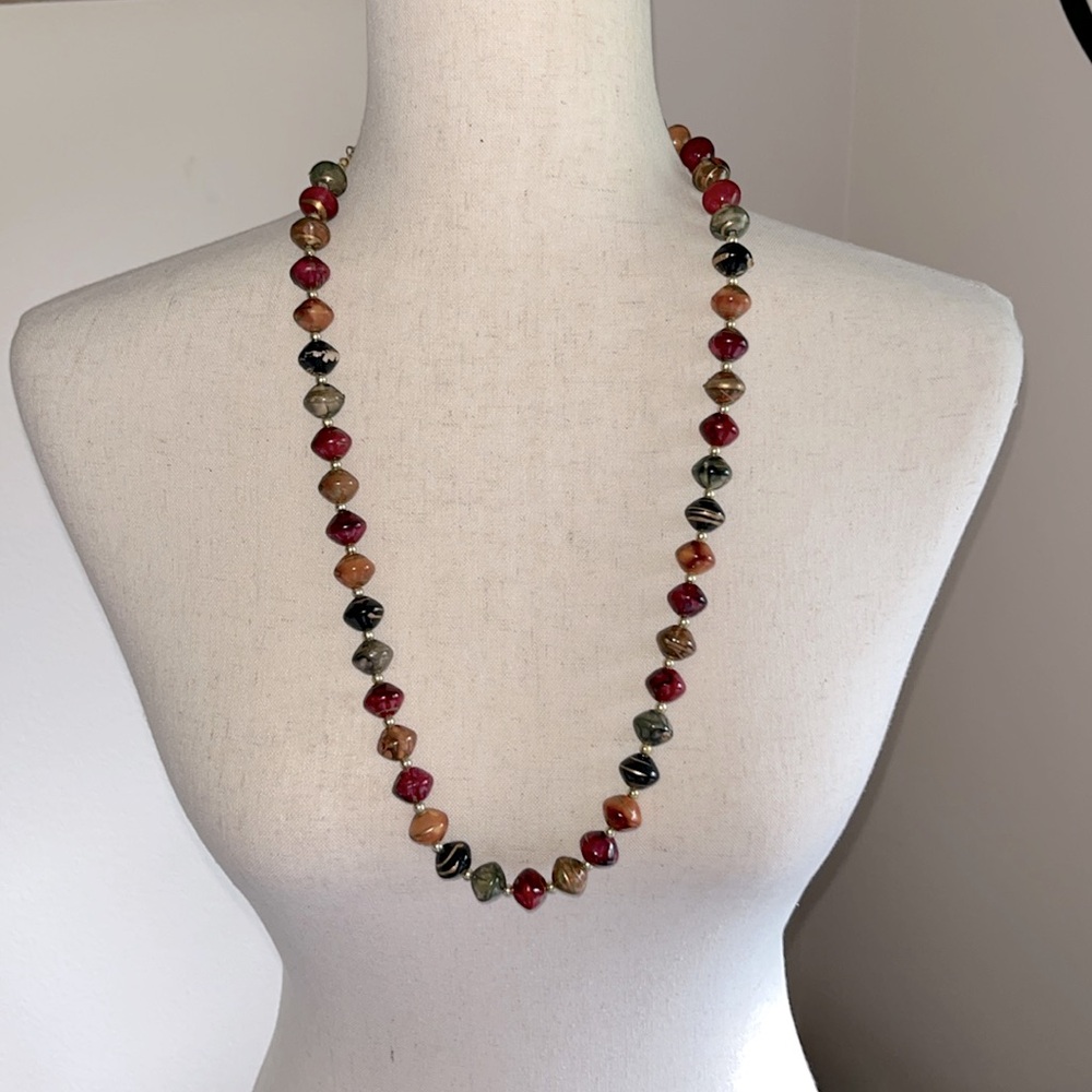 HAND PAINTED UNIQUE NECKLACE